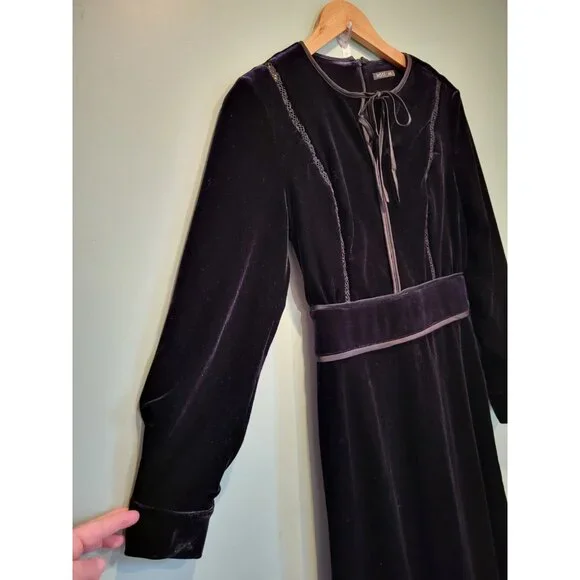 Black Velvet Long Sleeve Dark Cottagecore Whimsygoth Fairygrung Midi Dress Sz XS - Picture 2 of 7